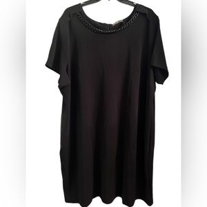 NWT 3XL Little Black dress with chain embellishment on collar 🌹